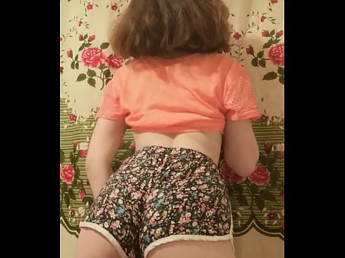 ❤️ सेक्सी तरुण बेब कॅमेऱ्यात तिची चड्डी काढत आहे ❤️ mr.image-kassir.ru वर ❌